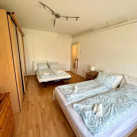 Velovibe アパート Balatonalmádi