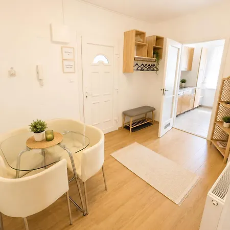Apartment Velovibe *